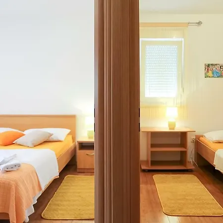 Anamarija Apartment